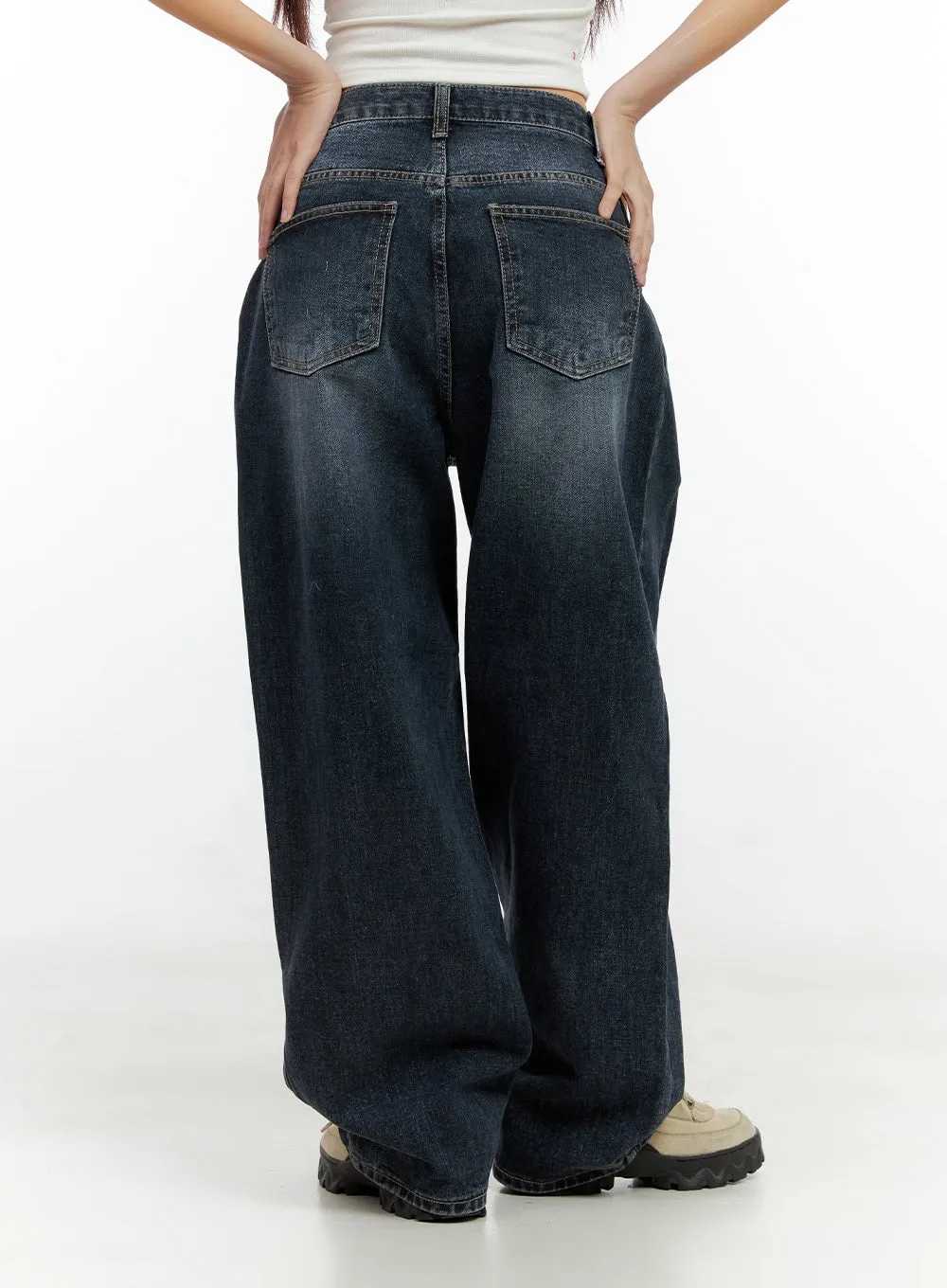 Aubrey Wide Fit Baggy Jeans CN401
